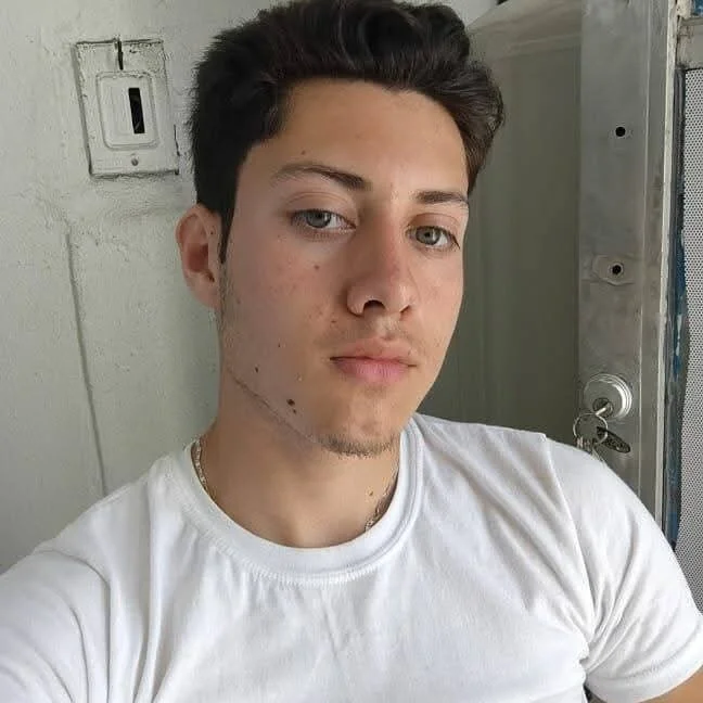 Carlitos7381 profile photo