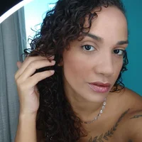 Sally_Diazz's Avatar Pic