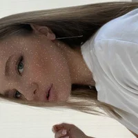 รูปโปรไฟล์ของ EllenIce