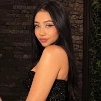 Becca_Grimes's Profile Pic