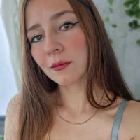 Bella_Van's Avatar Pic