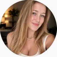curvycatwow's Avatar Photo