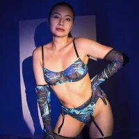 Andrewine89 webcam