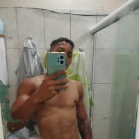 SANDRO_XP29's Profile Pic