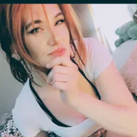 Anna-Lee Φωτ, Π ροφίλ