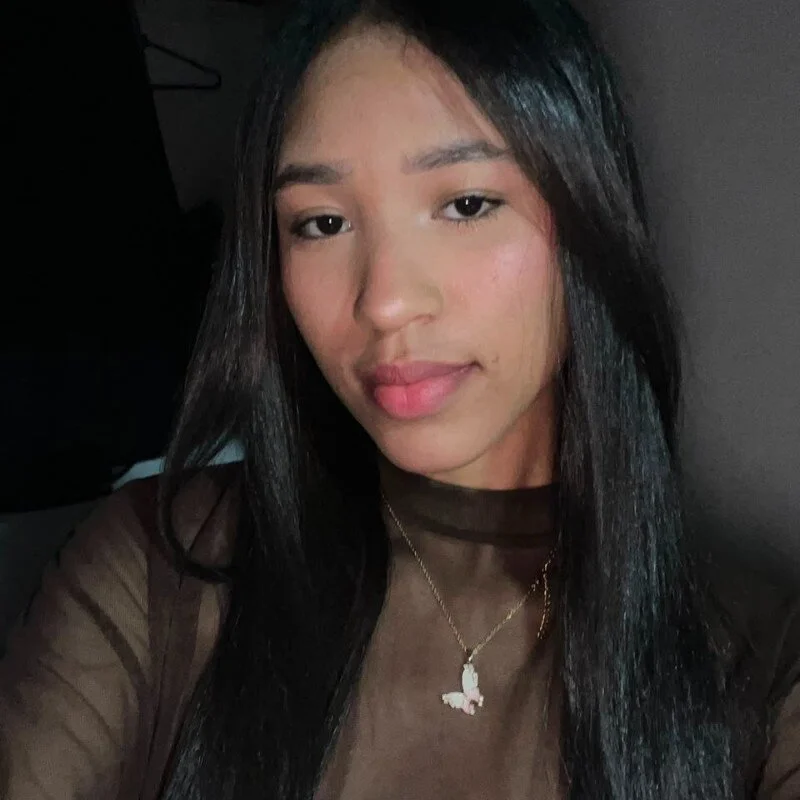 scarlet_rose2 profile photo