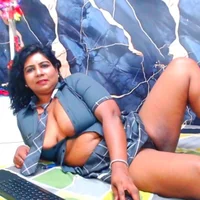 indianerotica69's Avatar Pic
