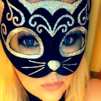 kinkylatexcouple's Avatar Photo