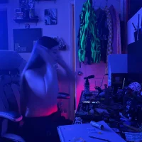 stoneybella's Profile Pic
