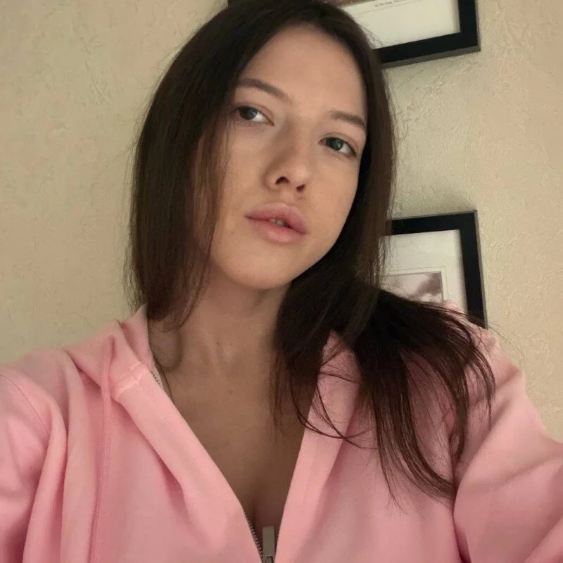 CaroleeMir profile photo