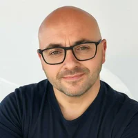 Stephleroutier's Profile Pic