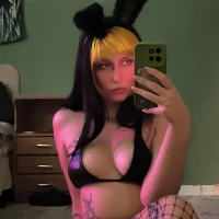 Lola_bunnyboll's Profilna slika