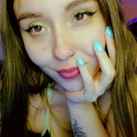 Cloe666's Profile Pic