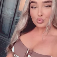 hollymae এর প্রোফাইল ছবি