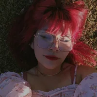 lilith-fox's Avatar Pic