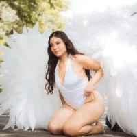 Cami_taniel's Avatar Photo