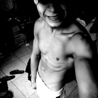 Starlon's Profile Pic