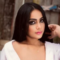 Chloebunny__ Φωτ, Προφίλ