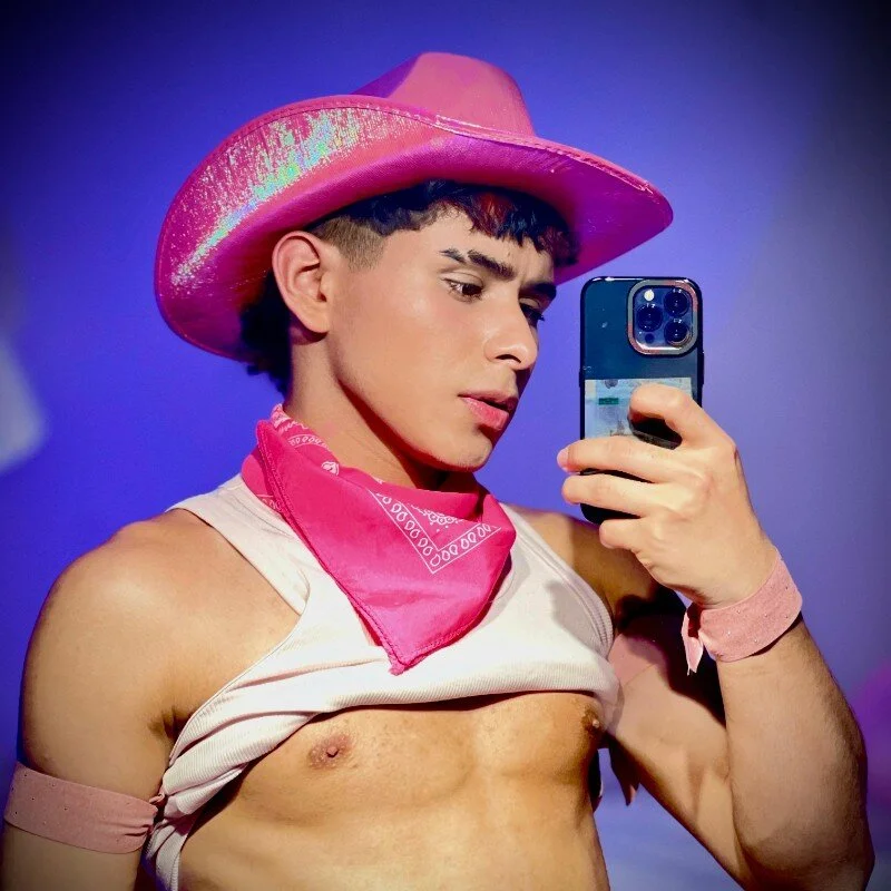 HungLatinoFemboy Stripchat profile image