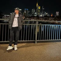 couplesexp's Profile Pic