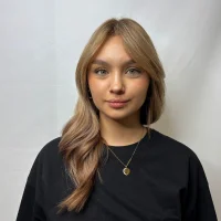 LoraFrail's Profile Pic