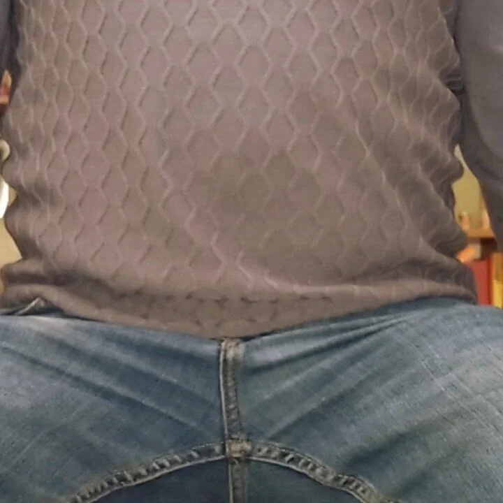 lekov12 profile photo