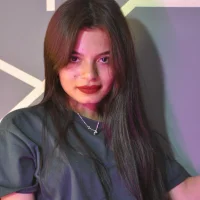 תמונת פרופיל של luna_valente