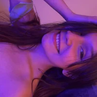 Miissdaphne's Profile Pic