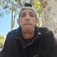 La2196's Profile Pic