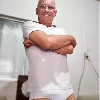 eleno1542's Avatar Pic