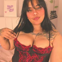 Scarlethh_ss's Profile Pic