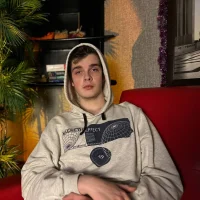 EdwardJohnes's Profile Pic