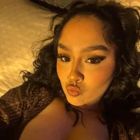 ninababyy_'s Profile Pic