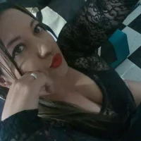 anahihot's Profile Pic