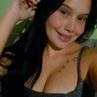 Rebecaolivi's Profile Pic