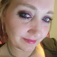 LadyHookzu's Profile Pic