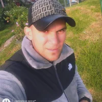 Dam__hot's Profile Pic