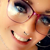 GenieeBlondee's Avatar Photo