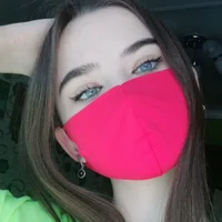 Foto do perfil de DanaWhiteg