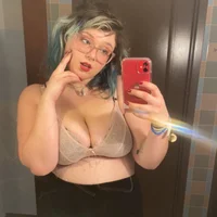 صورة الملف الشخصي لـ brattybbgirl