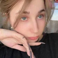 RoxyHot's Avatar Pic