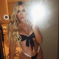 ashivanax's Profile Pic