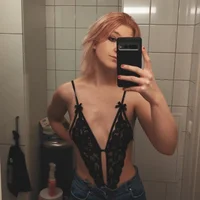 Cuteredslut's Avatar Photo