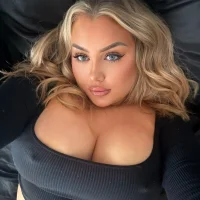 CurvyCassy22X Profilový obrázek