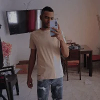 lomi2223s profilbillede