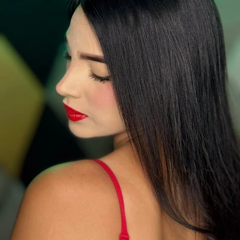 CrystalChams Stripchat profile image