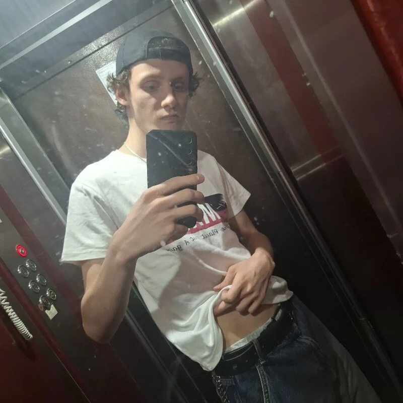 zayifherif31 profile photo