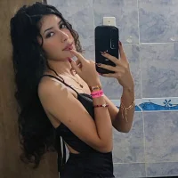 Tifanny18_'s Avatar Pic