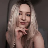 รูปโปรไฟ  ล์ของ Agatha_weiss