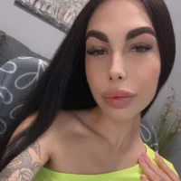 Bella_R0se 头像图片